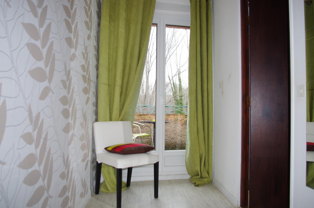 Lou Cigaloun Hotel Saint-Antonin-du-Var Exterior photo